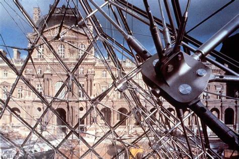 Louvre Pyramid | Architectuul