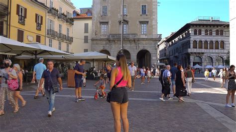 Como Walking Tour in 4K - YouTube