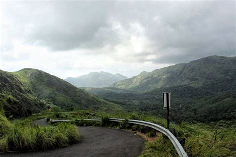 An Unforgettable Trip to the Pristine Athirapally Falls in Kerala - Tripoto