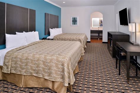 REGENCY INN AND SUITES - Prices & Hotel Reviews (Houston, TX)