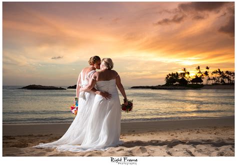 Paradise Cove + Disney Aulani Hawaii Wedding ~ Right Frame Photography