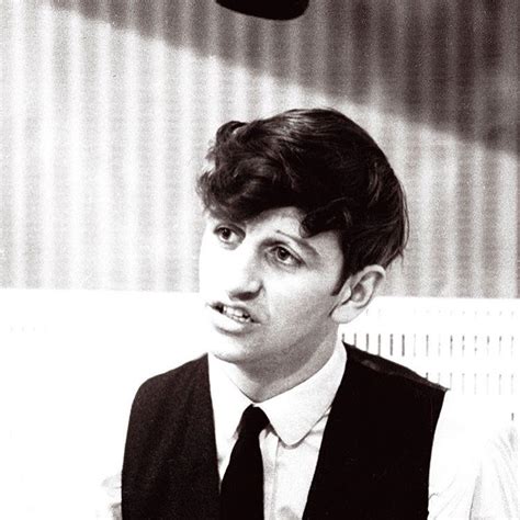 A Young Ringo : r/beatles