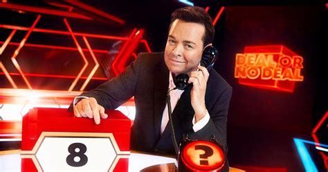 Deal Or No Deal star Stephen Mulhern's life - from EastEnders 'romance ...