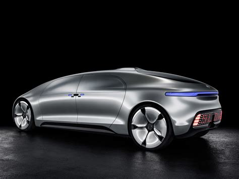 Mercedes-Benz F 015 Luxury in Motion: Automobile Revolution