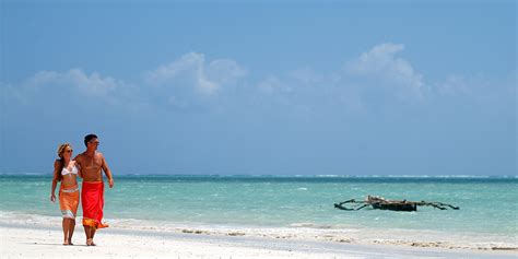 Kenya Beach Vacations | Best Beaches in Kenya | Yellow Zebra Safaris