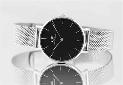 QUARTZ WATCHES OF THE YEAR: Daniel Wellington Petite Sterling