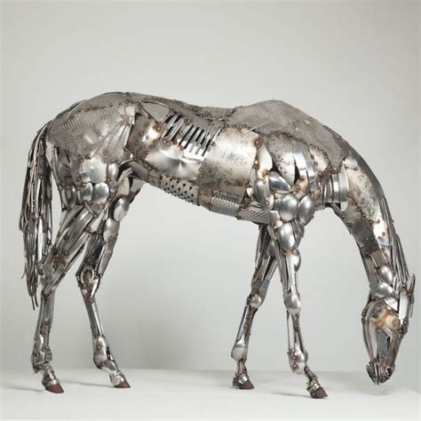 This Artist Turns Scrap Metal Into Incredible Animal Sculptures