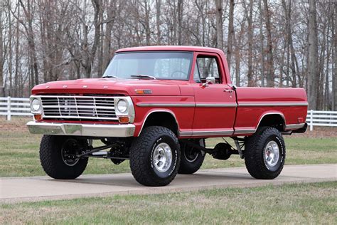 Restomod 1969 Ford F-100 Is Getting Auctioned Online