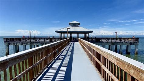 A Walk on the Fort Myers Beach Fishing Pier 09.14.21 - YouTube