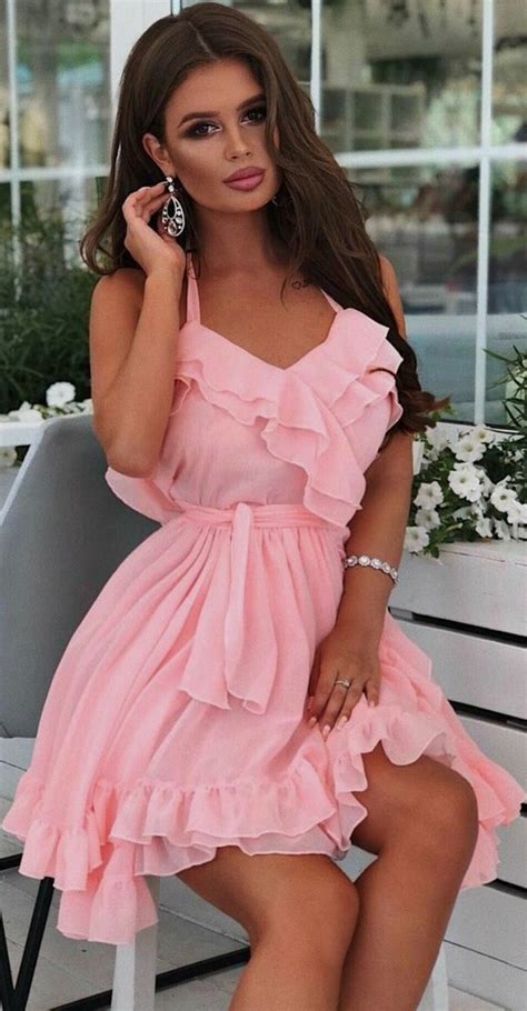 Épinglé sur ! A Pretty in Pink | Mode élégante, Mode femme look, Mode robe