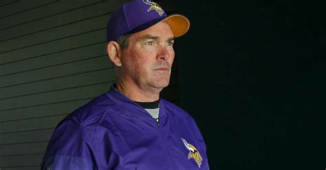 Mike Zimmer won't coach Vikings against Cowboys after emergency eye ...