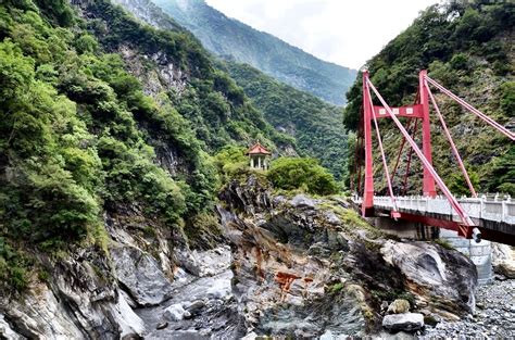 Adventure and Amazing Views at Taroko Gorge in Taiwan | Taroko national park, Cool places to ...