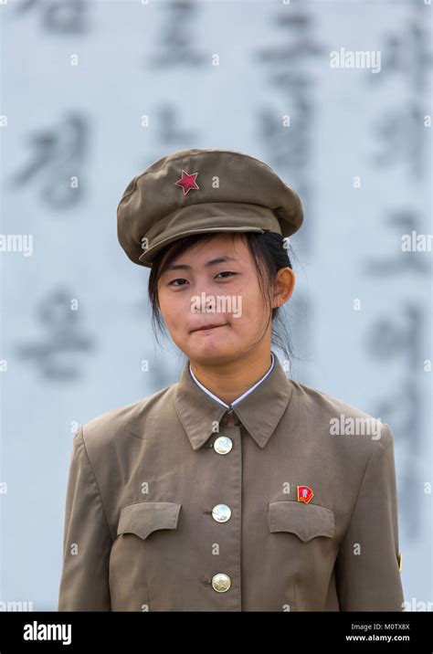 North Korean female guard at Mansudae art studio, Pyongan Province, Pyongyang, North Korea Stock ...