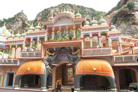 5 Kaal Bhairav Temples in India - lifeberrys.com