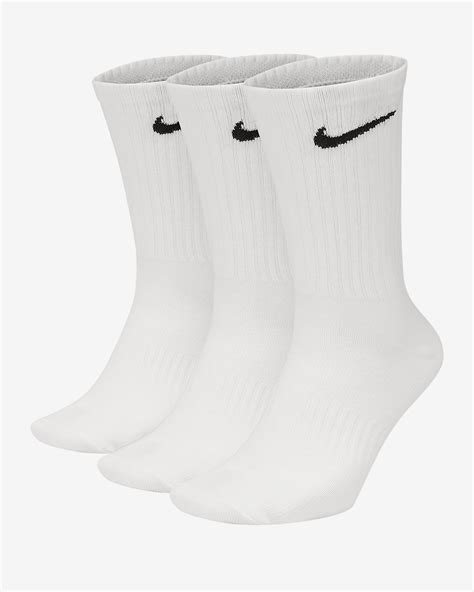 Nike Everyday Lightweight Training Crew Socks (3 Pairs). Nike GB