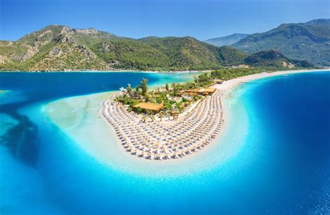 Oludeniz Beach, plaja cu o laguna albastra de care te vei indragosti iremediabil in Turcia ...