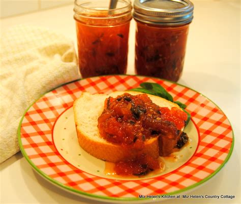 Tomato Basil Jam