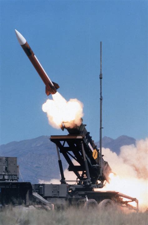 Patriot Missile Launching posters & prints by Corbis