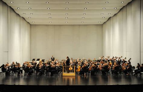 Naples Philharmonic - Holiday Pops Naples Hayes Hall at Artis Naples - Complex门票 | 2023年12月17日周日 ...