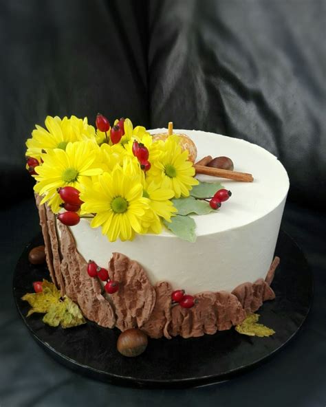 Fall cake | Fall cakes, Creative cake decorating, Cake