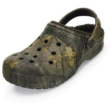 Crocs Unisex Realtree Xtra Camo Winter Clogs - 665561, Casual Shoes at Sportsman's Guide