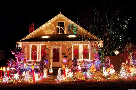 Outdoor Christmas Light Design Ideas | Home Lighting Design Ideas | Christmas light displays ...