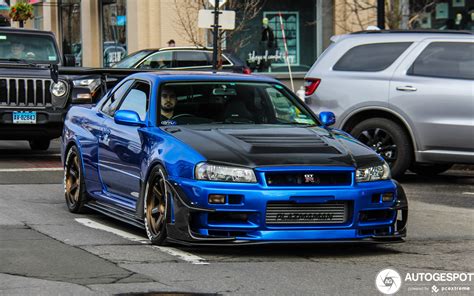 Nissan Skyline R34 GT-R V-Spec - 13 January 2020 - Autogespot