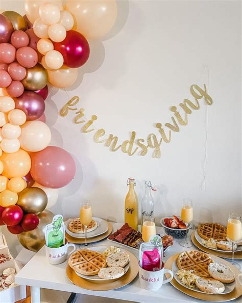 friendsgiving decorations | Bridal Shower 101