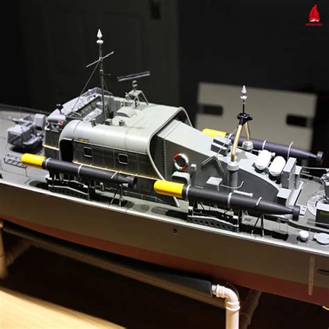 ARKMODEL 1:32 Perkasa Unassembled Plastic Model Kit RC Ship Boat Scal – ARKMODEL-HOBBY