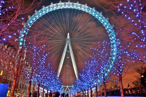 Fichier:London Eye at night 4.jpg — Wikipedia