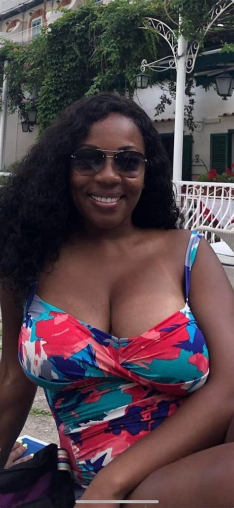 Big tits Kimberley Martin from ESPN : r/Celebswithbigtits