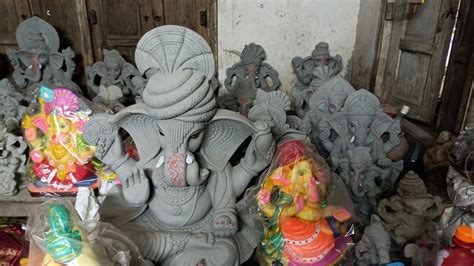 Eco Friendly Ganesha Clay Idol at Rs 250/piece | Clay Ganesh Statue in ...