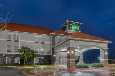 La Quinta Inn & Suites by Wyndham Macon West | Macon, GA Hotels