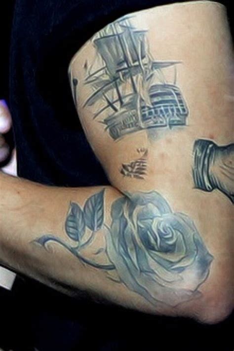 Harry Styles Tattoos - Harry Styles' 52 Tattoos & Their Meanings - Body ...