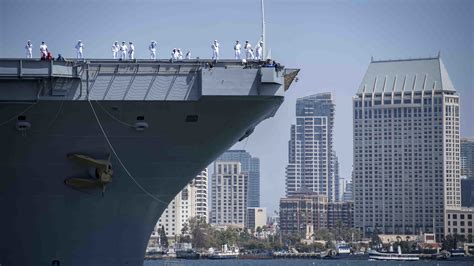 USS Carl Vinson Arrives at San Diego Homeport > United States Navy ...