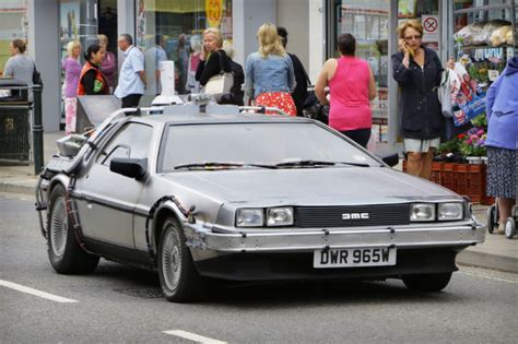 “Back to the Future” Car Replica That Is Awesome (10 pics) - Izismile.com