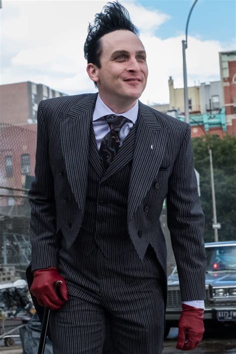 Penguin Rules the Day - Gotham Season 4 Episode 7 - TV Fanatic