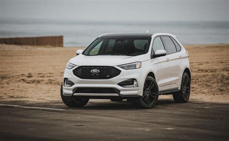 2019 Ford Edge ST review: Compelling performance - CNET