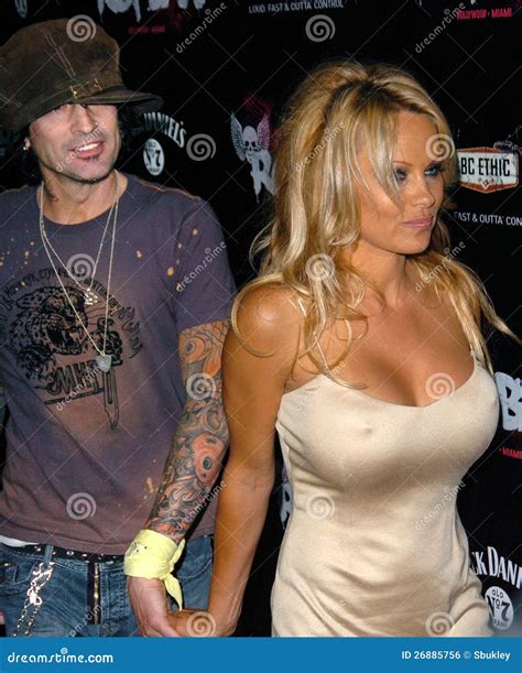 Tommy Lee,Pamela Anderson editorial photo. Image of party - 26885756