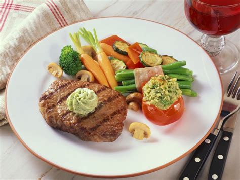 Beef steak with mixed vegetables Recipe | EatSmarter