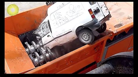 Giant crusher for crushing big machine - Shredding everything! | Car