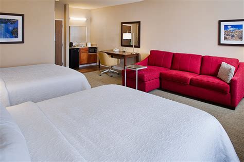 HAMPTON INN & SUITES PALMDALE - Updated 2024 Prices & Hotel Reviews (CA)