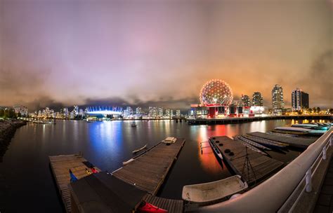 Vancouver at night by alierturk on deviantART | Vancouver, Night photos, Photo