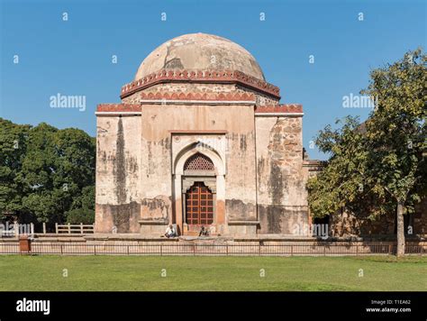 Tomb of Feroz Shah, Hauz Khas Complex, South Delhi, India Stock Photo ...