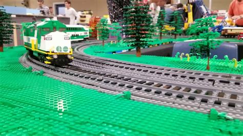 Lego GO Train - YouTube