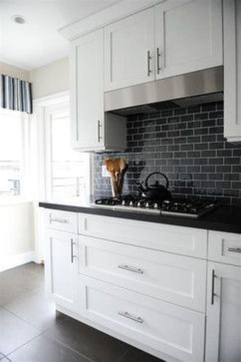 10+ Dark Cabinets With White Backsplash – HomeDecorish