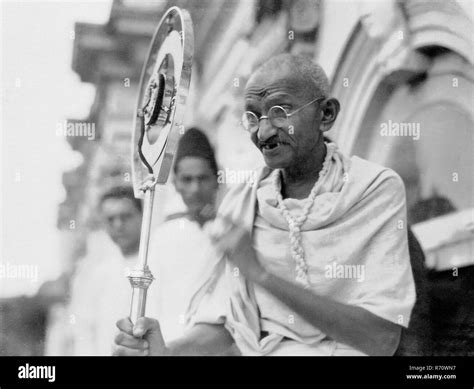 Gandhiji meeting hi-res stock photography and images - Alamy