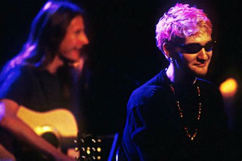 20 Years Ago: Alice In Chains Perform for MTV's 'Unplugged'