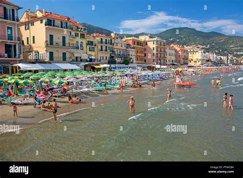 Alassio hi-res stock photography and images - Alamy