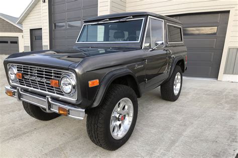 1977 FORD BRONCO CUSTOM SUV